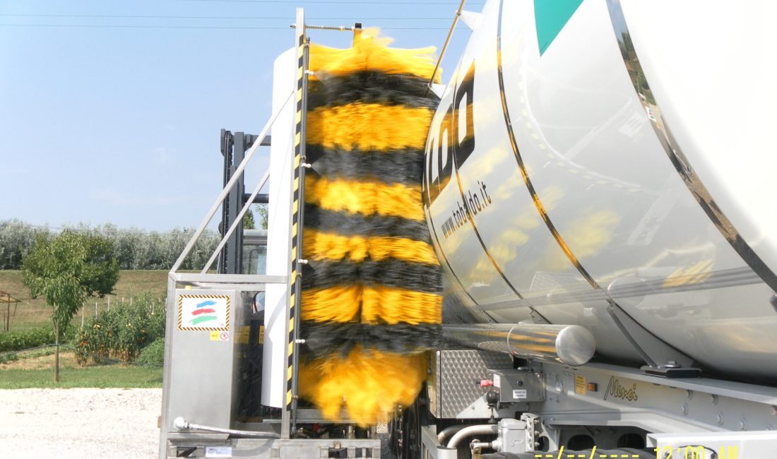 SAMSUNG DIGITAL CAMERA