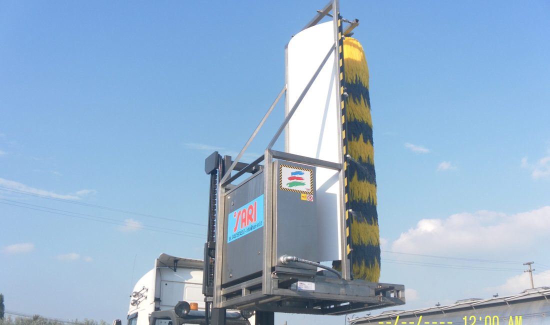 SAMSUNG DIGITAL CAMERA